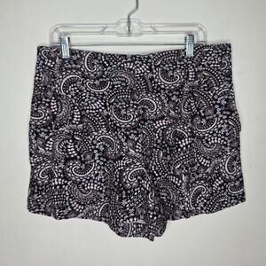 NWT Ann Taylor Loft black white paisley flowy shorts - large